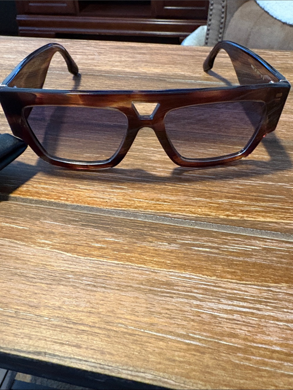 Victoria Beckham Tortoiseshell Square-Frame Sunglasses with Gradient Lenses